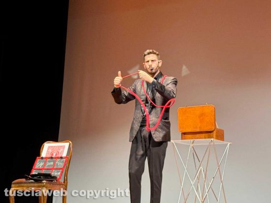 Viterbo - Presentazione del Villaggio Mediterraneo - Il mago Stefan Clod