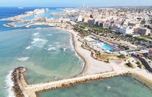La nuova spiaggia alla Marina di Civitavecchia