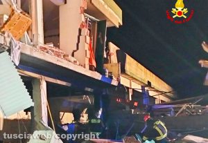 Esplosione a San Lorenzo Nuovo in una struttura per migranti