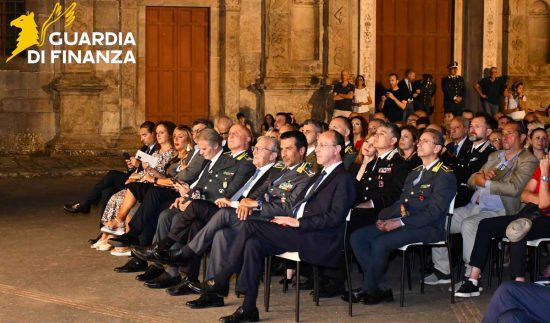 Bolsena - Guardia di finanza alla Festa delle ortensie