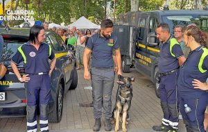 Bolsena - Guardia di finanza alla Festa delle ortensie - Unità cinofila