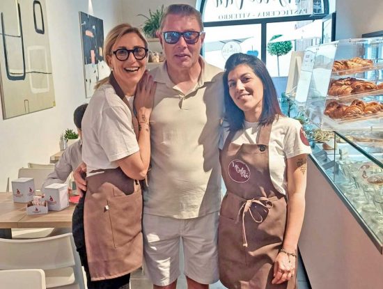 Mika Hakkinen alla pasticceria La Dolce Vita