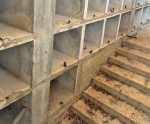 Cimitero Vitorchiano - Loculi sulle scale