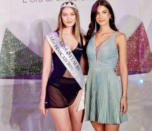 A sinistra la viterbese Valentina Beraldo eletta miss Frascati 2025