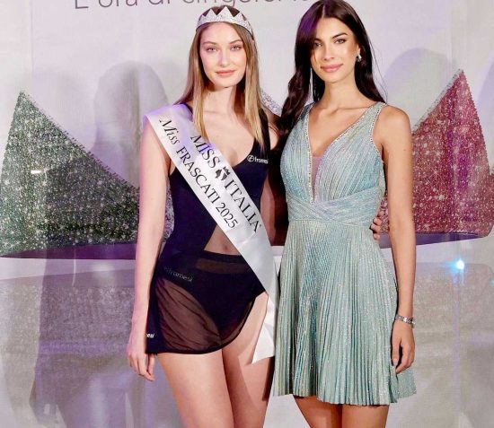 A sinistra la viterbese Valentina Beraldo eletta miss Frascati 2025