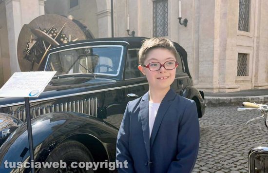 Francesco Baffo nei giardini del Quirinale incontra il presidente Sergio Mattarella