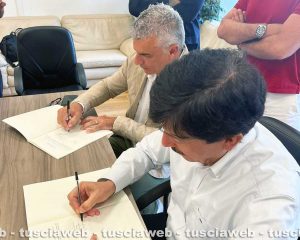 Civitavecchia - Il presidente di confcommercio, Graziano Luciani e il sindaco Marco Piendibene