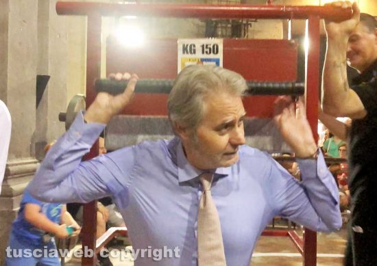 Facchini di Santa Rosa la prima giornata di prove - Il questore Luigi Silipo