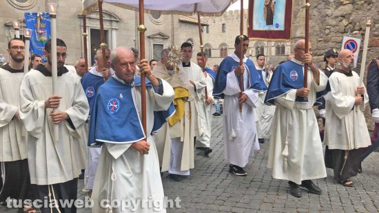 Viterbo - La processione del Corpus Domini - Il vescovo Orazio Francesco Piazza
