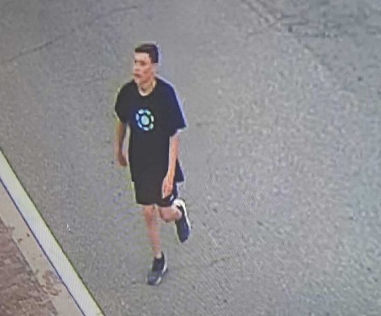 Cristian Discepoli ripreso dalle telecamere di sorveglianza del comune di Fiano Romano