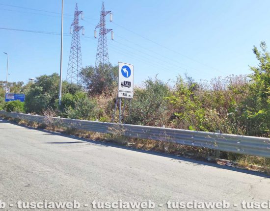 Civitavecchia - Stop ai mezzi pesanti a Borgata Aurelia