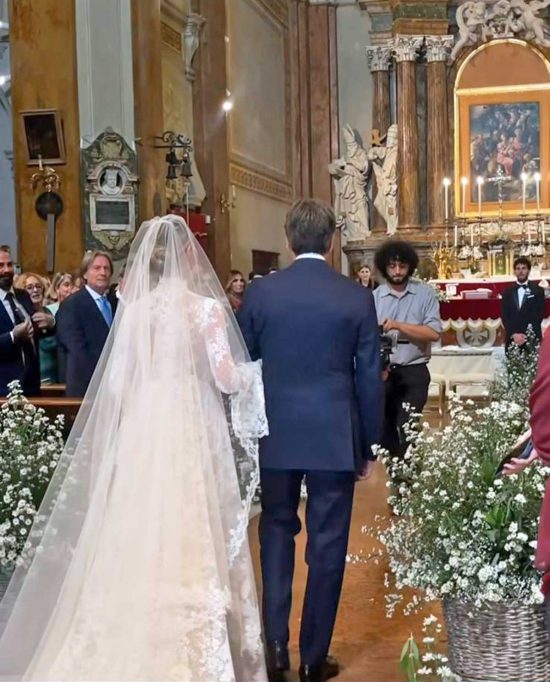 Ronciglione - Il matrimonio del calciatore Arturo Calabresi e la moglie Flavia Consolini