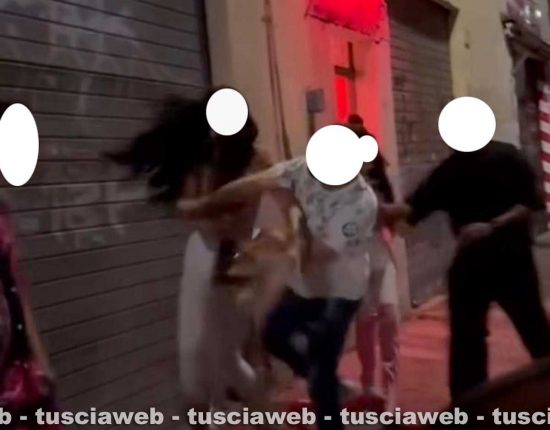 Roma - Transgender viterbese aggredita