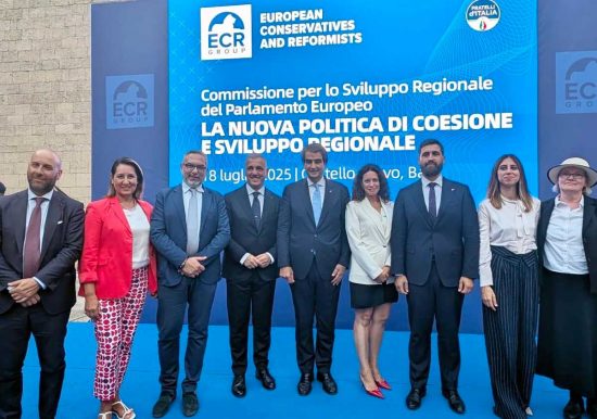 Bari - L'incontro La nuova politica di coesione e sviluppo regionale