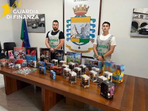 Guardia di finanza - Sequestrati oltre 3300 prodotti non sicuri