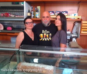 Onano - Il nuovo negozio di alimentari in via Caterini