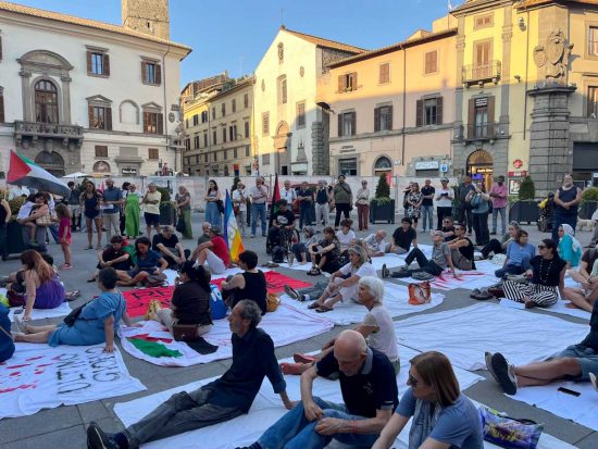 Viterbo - Piazza del Comune - Stop al genocidio a Gaza