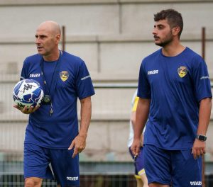 A sinistra mister Aldo Gardini e a destra il suo vice Andrea Mancini