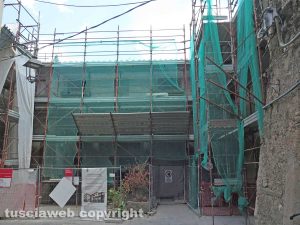 Viterbo - Cantiere al Palazzo Gallo