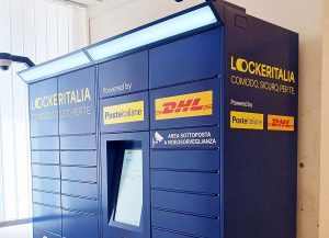 Un locker di Poste italiane