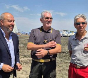 Il deputato Mauro Rotelli in visita ai presidi acquatici dei vigili del fuoco