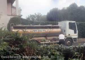 L'autobotte a Capranica