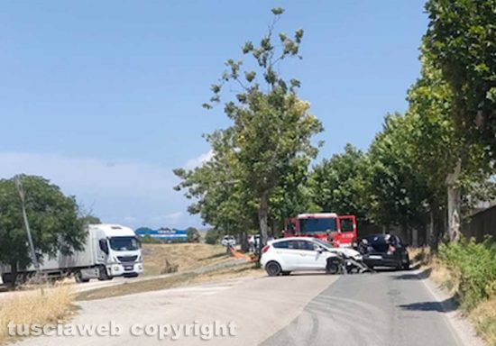 Viterbo - Incidente in strada Terme