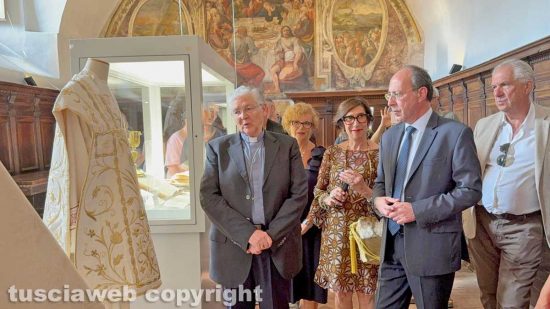 Viterbo - Inaugurata la mostra Omaggio a Santa Rosa