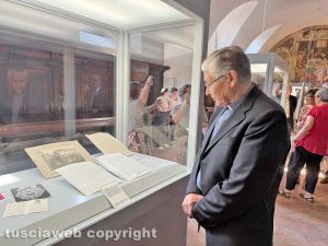 Viterbo - Inaugurata la mostra Omaggio a Santa Rosa
