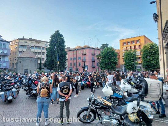 Il rombo delle Harley-Davidson per le vie di Viterbo