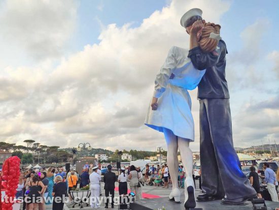Santa Marinella - la Statua del Bacio