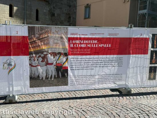 Macchina di Santa Rosa - I pannelli che illustrano la tradizione