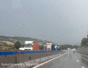 Orte - Tir sbanda sulla statale 675