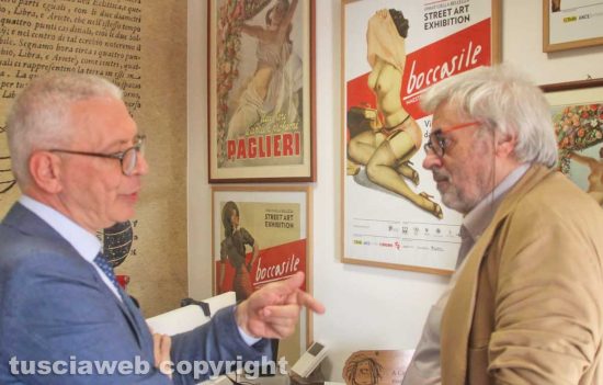 Il nuovo prefetto di Viterbo, Sergio Pomponio, in visita alla sede di Tusciaweb con il direttore Carlo Galeotti
