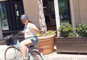 Ragazzina di Civita Castellana respinta da un ristorante a Pescara perché indossava una maglietta della Lazio