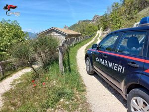 Fiamignano - Carabinieri nella casa occupata