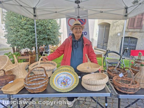 Montefiascone - Festa di San Bartolomeo - La fiera dei canestri