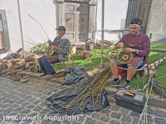 Montefiascone - Festa di San Bartolomeo - La fiera dei canestri