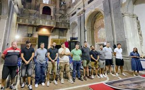 Rito della vestizione, consegnate le divise agli undici nuovi facchini di Santa Rosa