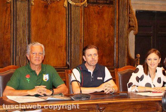 Santa Rosa - Cene in piazza con i facchini -Massimo Mecarini, Maurizio Todini ed Eleonora Taratufolo