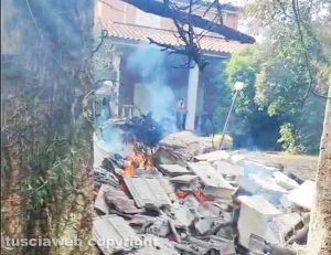 Incendio a Sutri - Lambite due case
