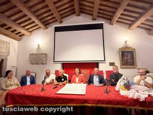 Viterbo - Santa Rosa - Il premio Il Ciuffo e la Rosa d'oro e d'argento - Suor Francesca Pizzaia, Vincenzo Fiorillo, Luigi Aspromonte, Massimo Mecarini, Chiara Frontini, Marco Ciorba, Raffaele Ascenzi e Michele Telari