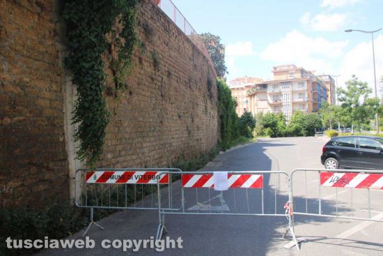 Viterbo - Chiuso il parcheggio in via Genova