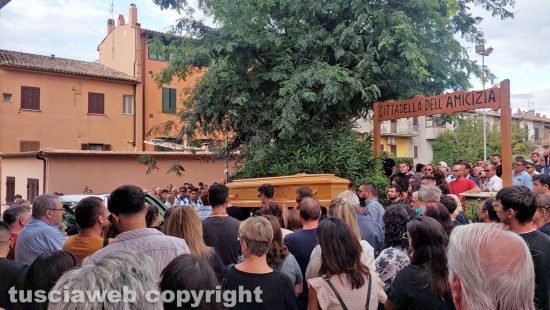 Marta - I funerali di Luca Aluisi