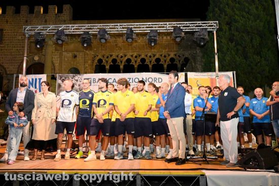 Santa Rosa - Cena dei facchini in piazza - I giocatori della Viterbese  