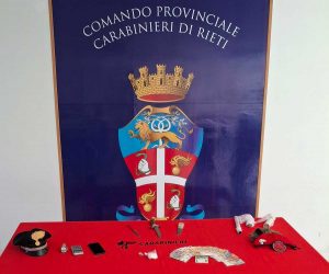 Rieti - Pusher dei boschi, arrestato un 21enne sorpreso a spacciare