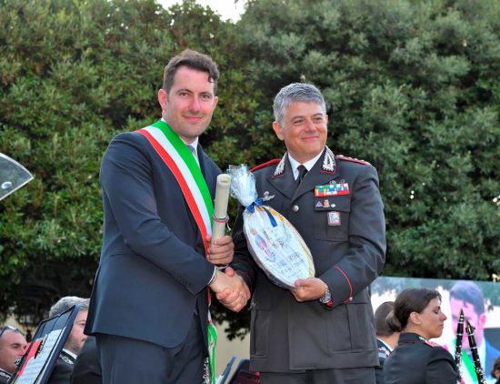 Bagnoregio - Il sindaco Luca Profili e il colonnello Massimo Friano