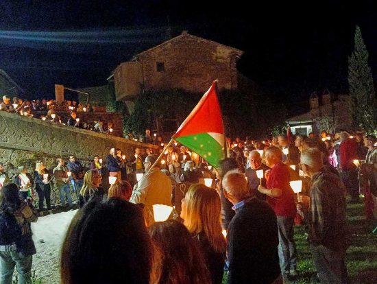 Ronciglione - La fiaccolata a sostegno di Gaza