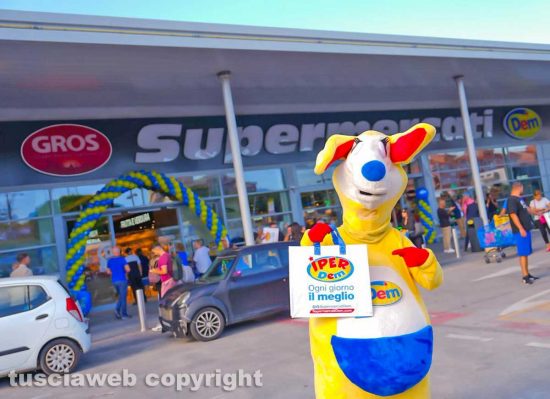 Civitavecchia - Inaugurato il nuovo punto vendita Dem