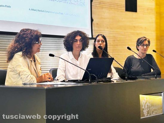 Tomba Oceane - La presentazione del progetto di restauro - Beatrice Casocavallo, -Federica Celloni, Sara Pascucci e Mariangela Santella